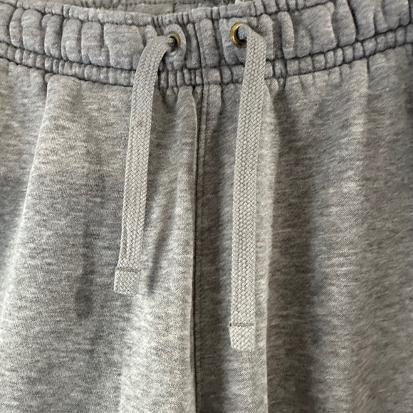 Nike Just Do It Men's Gray Cotton Blend Drawstring Waist Sweat Shorts - L - Picture 2 of 7